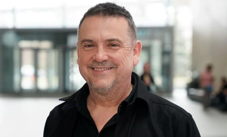 Claude Legault fait de rares confidences sur l'absence de son père