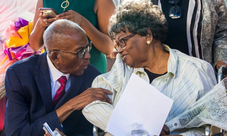 Claudette Colvin, civil rights pioneer on a Montgomery bus, dies at 86