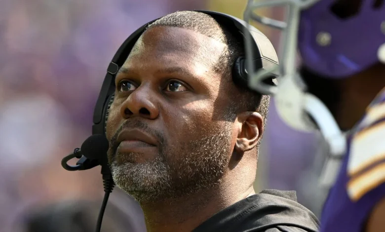 Commanders veteran should pack his bags after stunning Daronte Jones hire