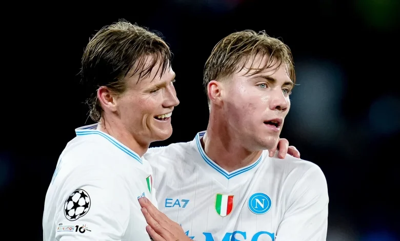 Conte hails 'complete player' McTominay and improving Hojlund