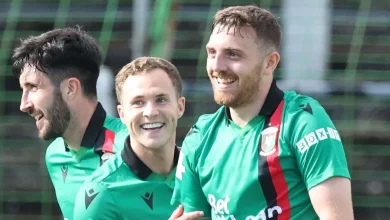 Cooney hails Glentoran’s fighting spirit