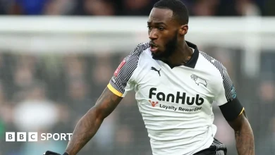 Corey Blackett-Taylor: Bolton Wanderers sign Derby County winger