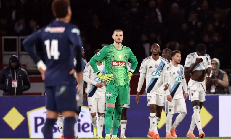 Coupe de France - 16es de finale - Le Paris FC élimine le PSG au Parc (0-1)