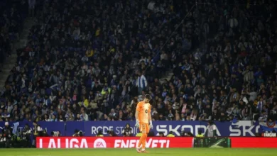 Courtois - Joan García, la nueva batalla de los Clásicos