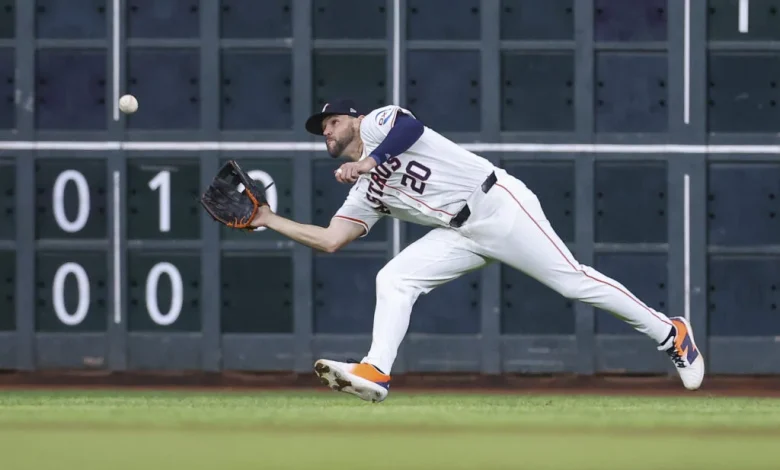 Cubs Sign Chas McCormick To Minor League Deal