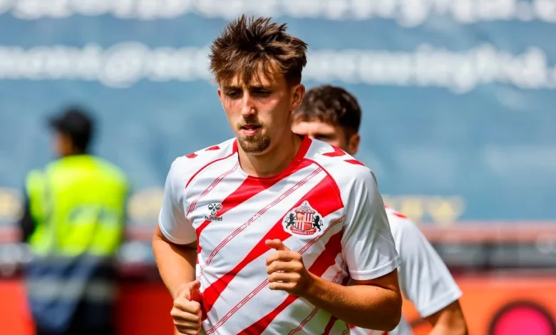 Dan Neil 'close' to Sunderland exit as Rangers transfer decision hits fast track after Danny Rohl message