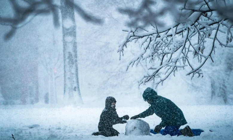 Dangerous snow and ice storm set to hit D.C. region tonight