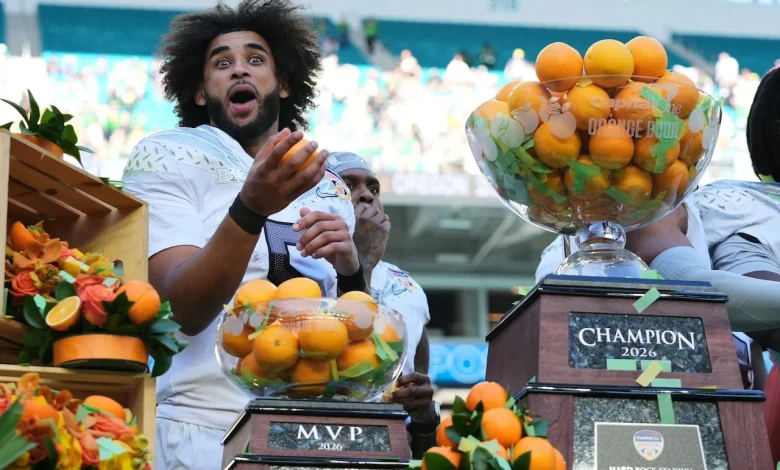 Dante Moore’s return to Oregon Ducks says as much about his NFL future as any combine drill ever could | Bill Oram