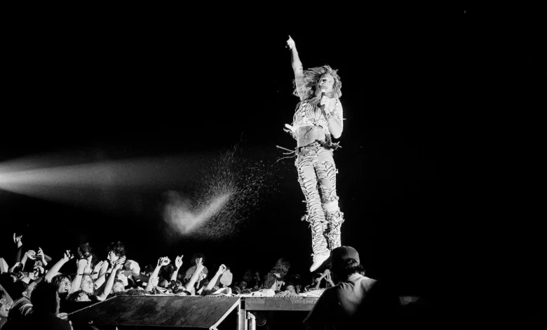 David Lee Roth announces first tour of 2026 after breaking 5-year onstage hiatus