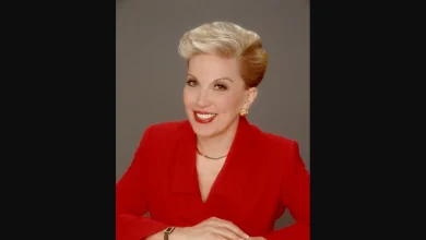 Dear Abby: Why does everyone expect a tip?