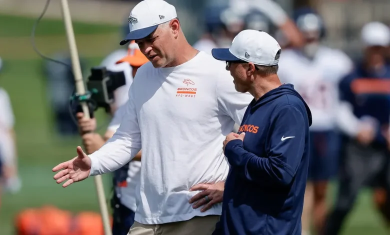 Denver Broncos fire offensive coordinator Joe Lombardi: reports