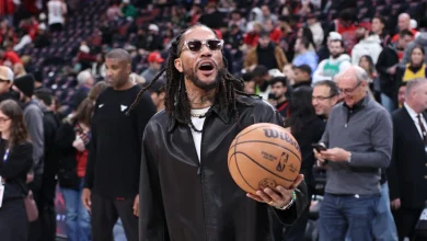 Derrick Rose's No. 1 Bulls Jersey Retired in Ceremony with Tribute Video Narrated By Scottie Pippen