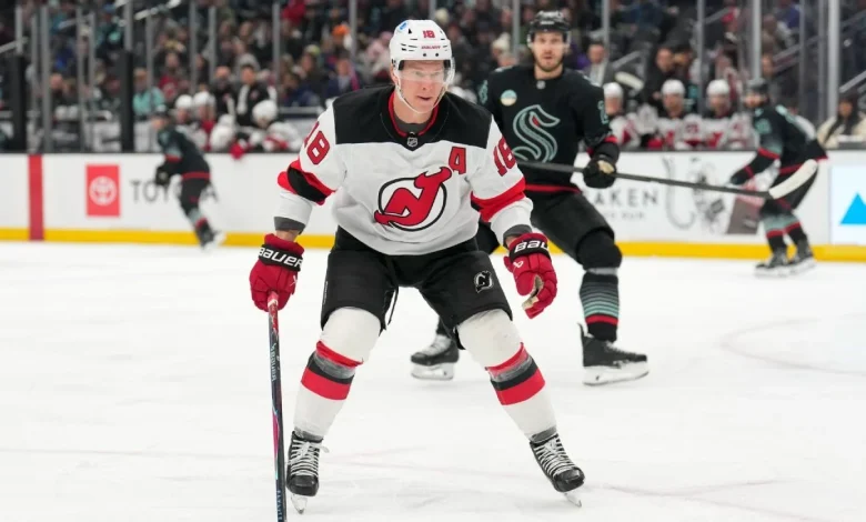 Devils trade Ondrej Palat, picks to Islanders for Maxim Tsyplakov