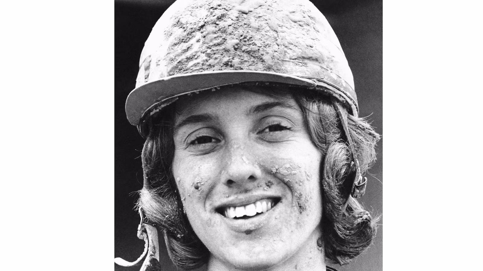 Diane Crump, the first female jockey to ride in the Kentucky Derby, dies at 77