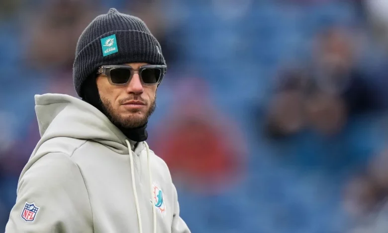 Dolphins fire coach McDaniel after 7-10 season