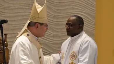 Dom Walmor celebra Missa com envio missionário do padre João Batista à Diocese de Santíssima Conceição do Araguaia (PA)