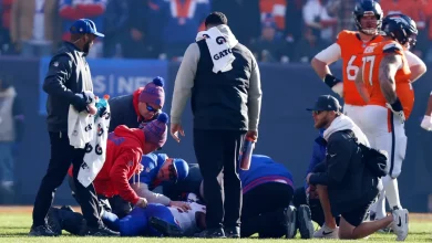 Dorian Williams and Marvin Mims injury update: Both players hurt on opening kickoff