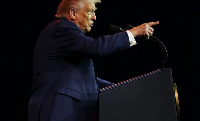 Down Arrow Button Icon