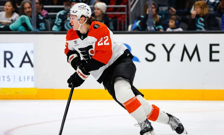 Dvorak signs 5-year, $25.75 million contract with Flyers