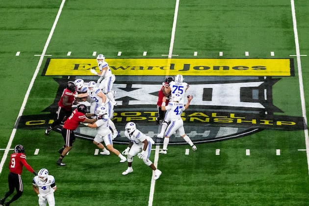 ESPN's Pete Thamel reports tidbits – Deseret News