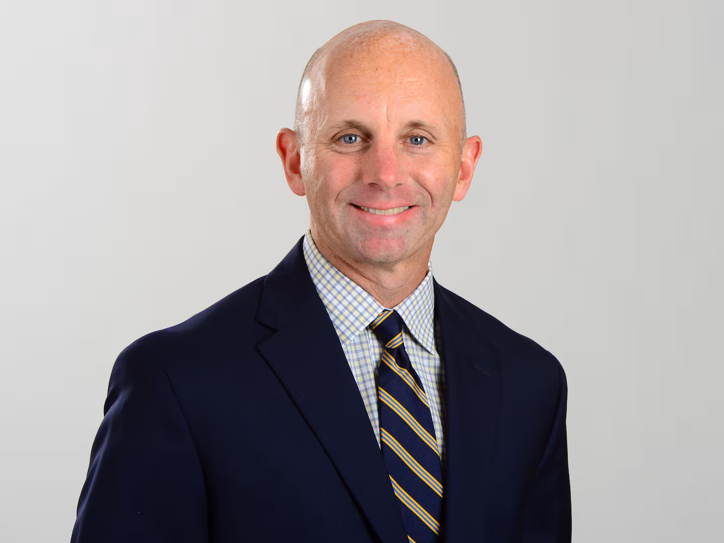 ESPN’s Sean McDonough named 2025 NSMA National Sportscaster of the Year