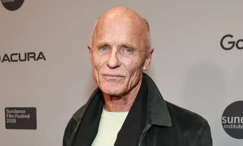 Ed Harris on Wife Amy Madigan’s Oscar Nom and How He’s Supporting Her ‘Weapons’ Awards Run