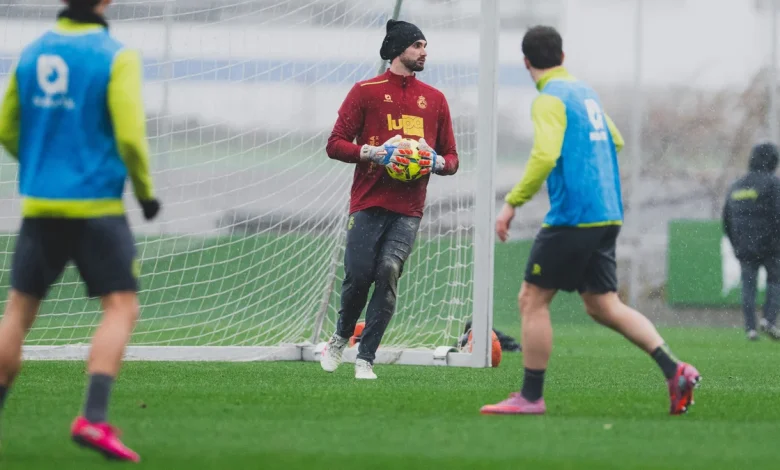 El Racing despide ante el Real Zaragoza la primera vuelta de LaLiga Hypermotion 2025/26