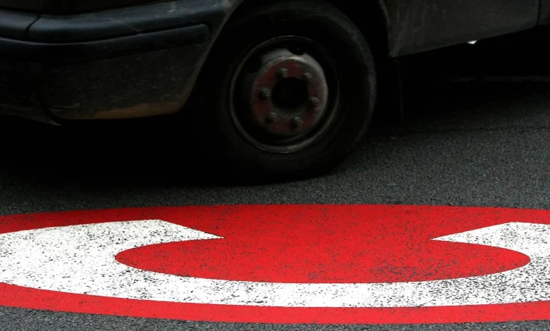 Electric vehicle drivers face London congestion charge for first time | ITV News