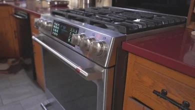 Emails mistakenly sent to I-Team show GE unwilling to replace Massachusetts woman's defective oven