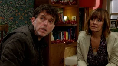 Emmerdale actor praises 'extraordinary' co-star in touching tribute