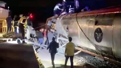 España: Aumenta a 39 el número de muertos por el choque de dos trenes en España