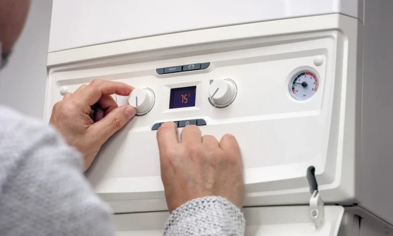 Exact temperature to set heating to avoid frozen pipes due to plummeting temperatures