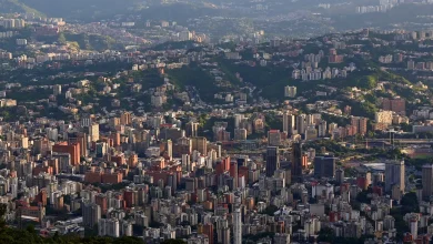 Explosions heard over Venezuelan capital Caracas amid US tensions