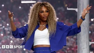 'Extraordinary' Williams refuses to rule out return