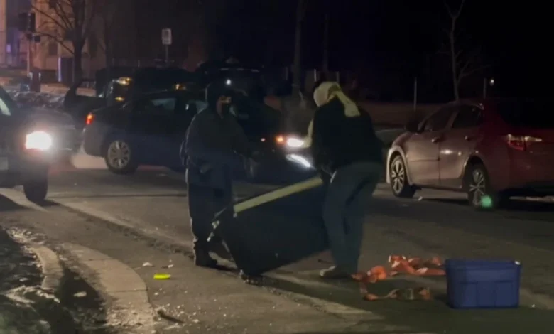 FBI: 1 arrested after protesters smash into unmarked federal vehicles allegedly containing federal documents