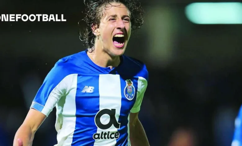 FC Porto plan lightning move to secure Fábio Silva