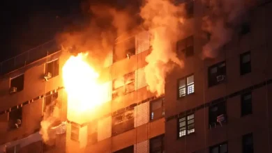 FDNY firefighters battle 4-alarm blaze on top floors of Bronx apartment