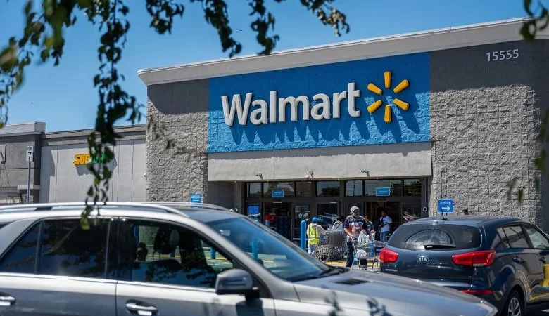 Fact check: Trump twice promotes phony claim that Walmart is closing 250 California stores