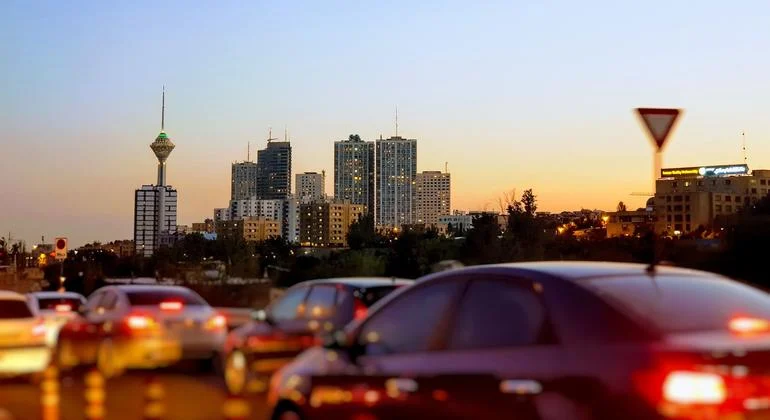 Fact-finding mission urges Iran to end protest violence and restore internet