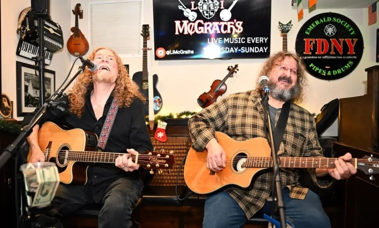 Fans remember the Grateful Dead's Bob Weir