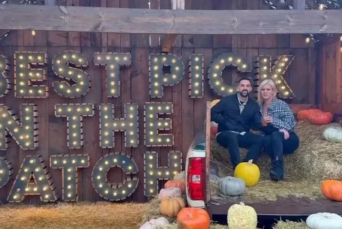 Fiancée of USPS worker killed on job appeals to Trump during Detroit visit