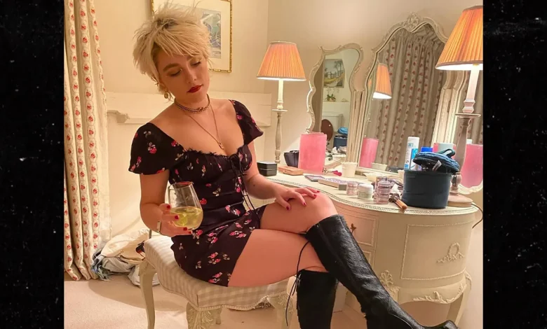 Florence Pugh's Hottest Shots To Slay Her Dirty 30!