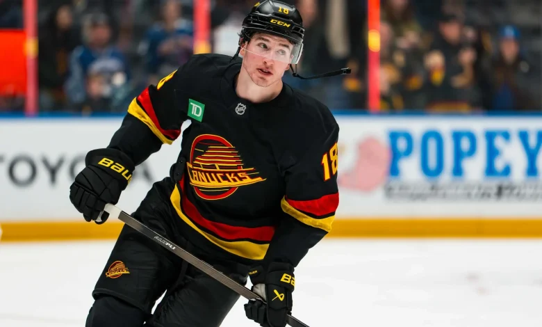 Flyers linked to Canucks’ Drew O’Connor in latest trade rumors