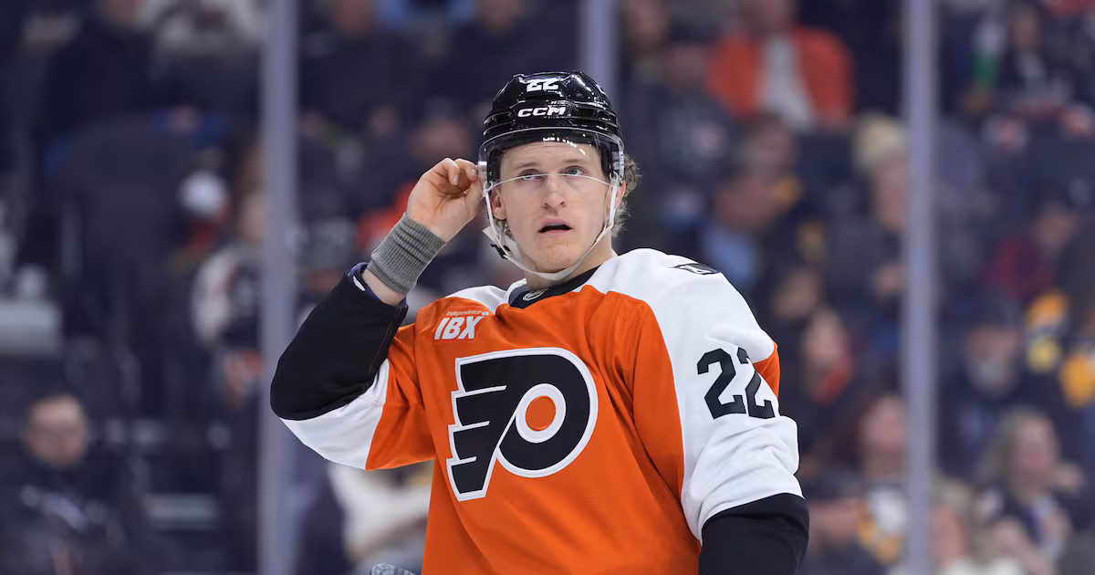 Flyers sign F Dvorak to five-year contract extension