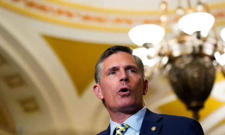 Forget abolishing ICE — the real Democratic divide is shutting down ICE