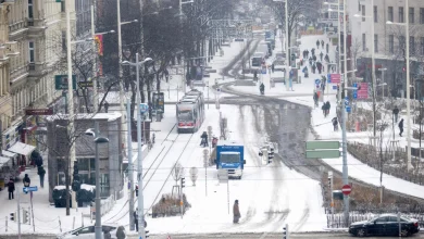 Freezing rain paralyses transport in Central Europe
