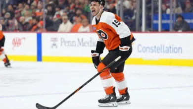 Garnet Hathaway’s empty-net blunder fuels Mammoth comeback win