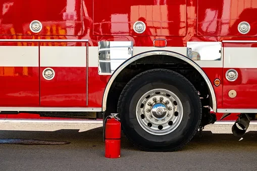 Gas leak shuts down Santa Rosa Avenue south of city limits