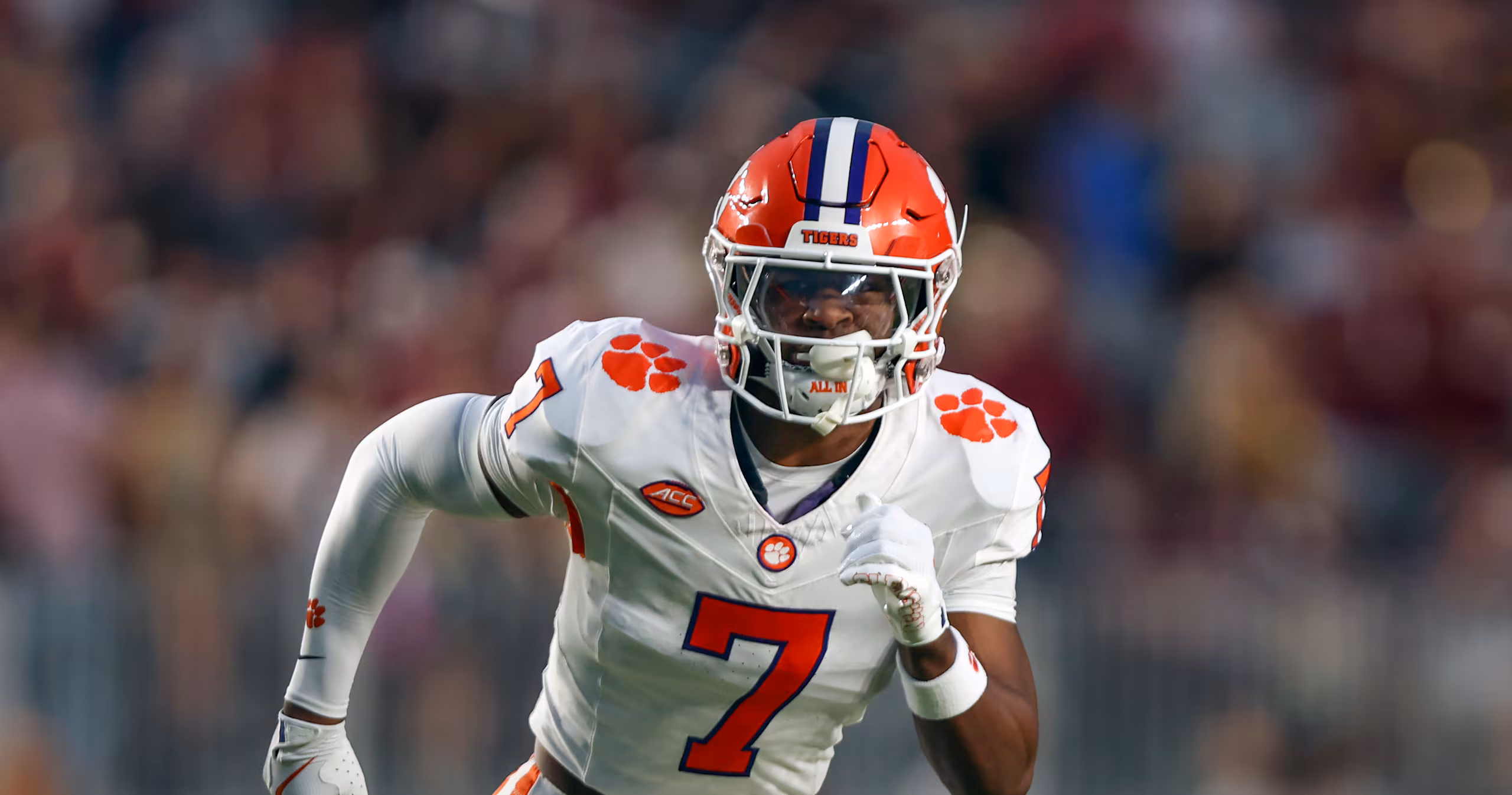 Georgia lands first transfer portal commitment in Clemson transfer Khalil Barnes