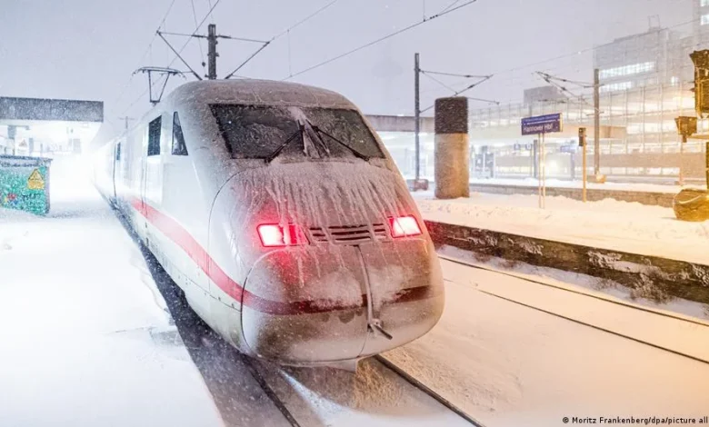 Germany news: Winter storm halts train service in north